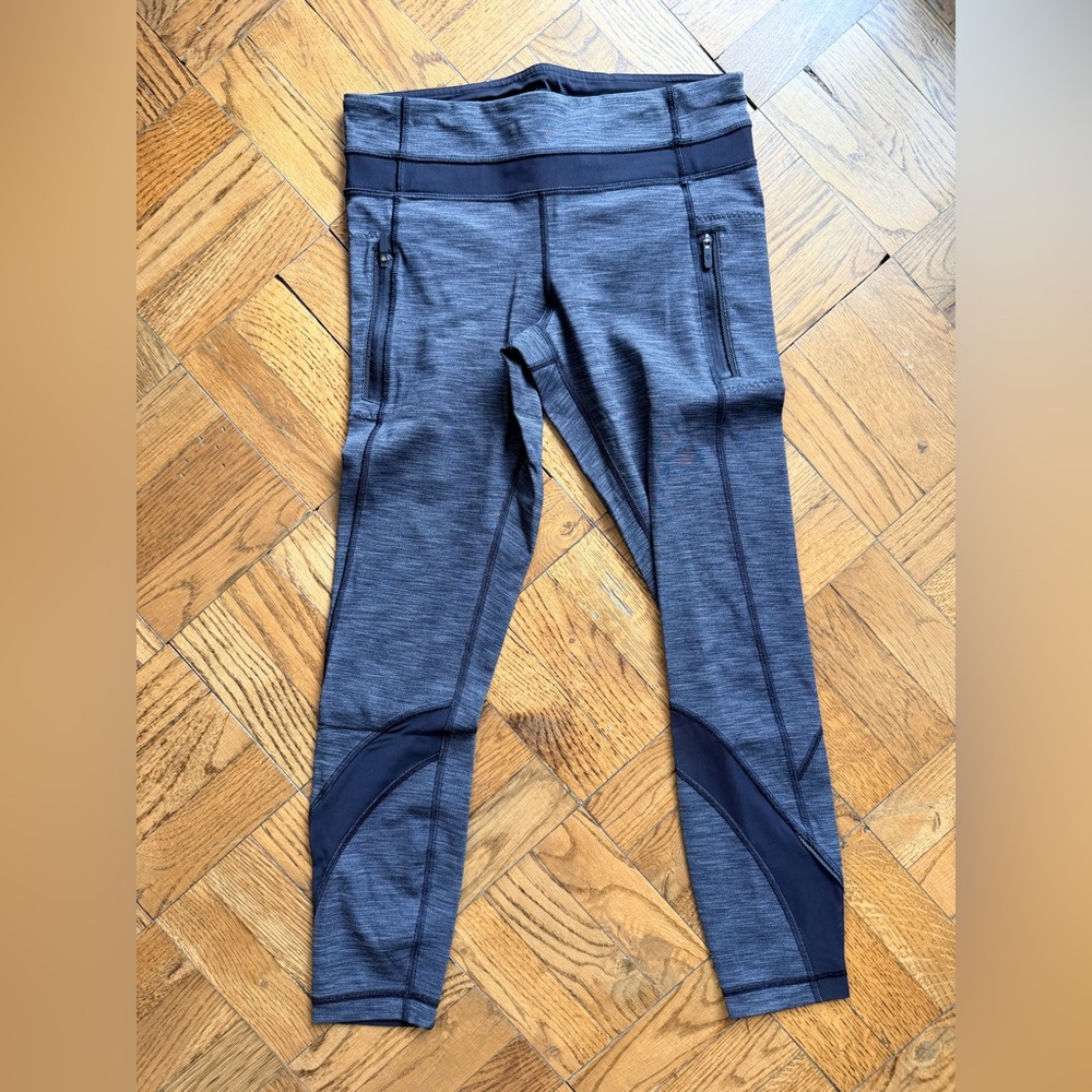 Stylish Lululemon Grey Leggings
